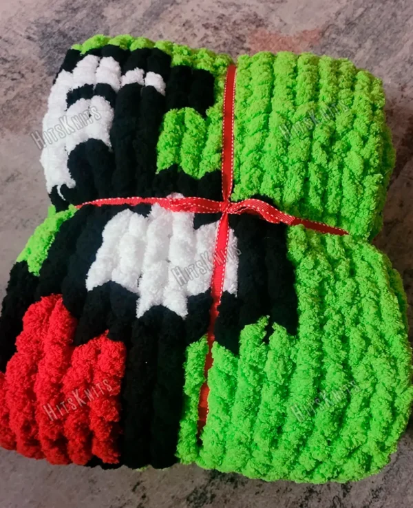 Grinch Knit Finger Blanket Knitting Pattern
