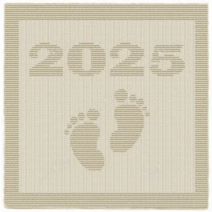 Minimalist knitted baby blanket with “2025” and baby feet motif in textured garter stitch on a smooth stockinette background, finished with a wide garter stitch border. Neutral cream newborn blanket design for stroller, nursery, baby shower gift, or pregnancy announcement photo prop.